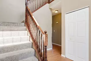 1216 Saratoga Ave, Schererville, IN 46375 - Photo 6