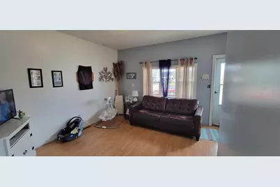 1714 Tennessee Street, Michigan City, IN 46360 - Photo 2