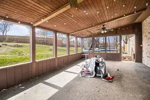 6767 Laurel Ave, Portage, IN 46368 - Photo 16