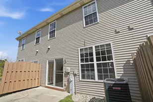 1029 Summertime Ct, Dyer, IN 46311 - Photo 14