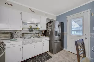 3543 173rd St, Hammond, IN 46323 - Photo 6