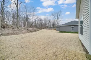 3941 Riverdale Ave, Lake Station, IN 46405 - Photo 20