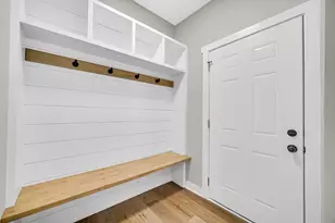 3933 Riverdale Ave, Lake Station, IN 46405 - Photo 22