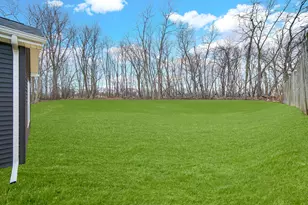 3933 Riverdale Ave, Lake Station, IN 46405 - Photo 24