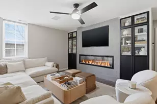 2035 Rhettsbury St, Carmel, IN 46032 - Photo 40