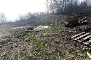 13633 Georgia St, Crown Point, IN 46307 - Photo 2