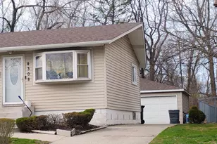 4308 E 5th Pl, Gary, IN 46403 - Photo 2