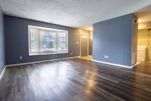 6081 Pennsylvania Dr, Merrillville, IN 46410 - Photo 6