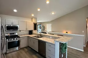 11976 Morgan St, Crown Point, IN 46307 - Photo 6