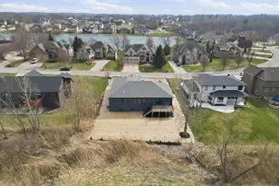 754 Cirque Dr, Crown Point, IN 46307 - Photo 46