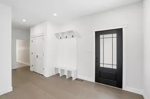 754 Cirque Dr, Crown Point, IN 46307 - Photo 10