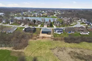 754 Cirque Dr, Crown Point, IN 46307 - Photo 56