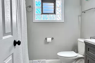 3429 42nd St, Highland, IN 46322 - Photo 14