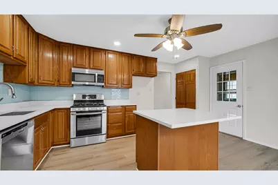 721 Fox River Road, Valparaiso, IN 46385 - Photo 10