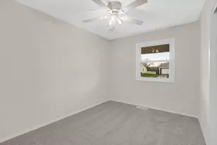 721 Fox River Rd, Valparaiso, IN 46385 - Photo 12