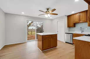 721 Fox River Rd, Valparaiso, IN 46385 - Photo 8