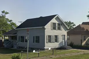 611 W 9th St, Michigan City, IN 46360 - Photo 1