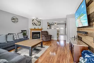 1818 Golden Oak Ct, Crown Point, IN 46307 - Photo 2