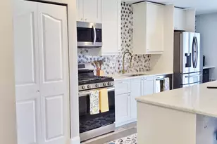 514 Birch Tree Ln, Michigan City, IN 46360 - Photo 4