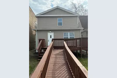 565 Jackson Street, Gary, IN 46402 - Photo 1