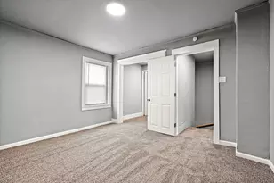 565 Jackson St, Gary, IN 46402 - Photo 12