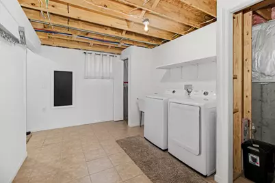 2352 Four Seasons Parkway, Crown Point, IN 46307 - Photo 14