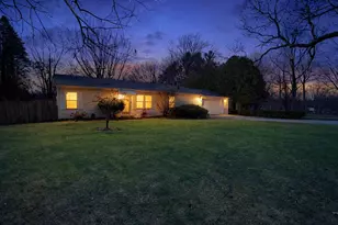 1392 W 300 N, La Porte, IN 46350 - Photo 4