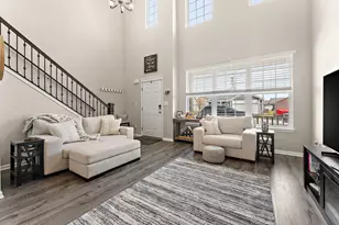 971 E 117th Pl, Crown Point, IN 46307 - Photo 4