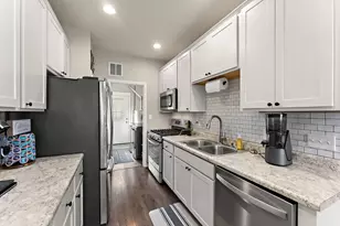 971 E 117th Pl, Crown Point, IN 46307 - Photo 8