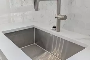 1105 Truman St, Hammond, IN 46320 - Photo 10