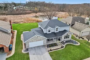 48 Summerhill Dr, Dyer, IN 46311 - Photo 2