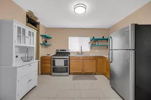 4217 W 41st Pl, Gary, IN 46408 - Photo 6