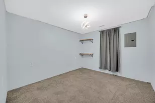 4217 W 41st Pl, Gary, IN 46408 - Photo 8