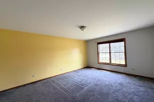 2710 Wood Dr, Dyer, IN 46311 - Photo 14