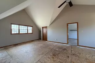 2710 Wood Dr, Dyer, IN 46311 - Photo 24