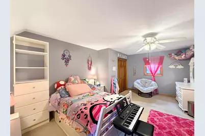 490 W 75 S, Valparaiso, IN 46385 - Photo 18