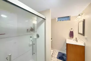 490 W 75 S, Valparaiso, IN 46385 - Photo 22