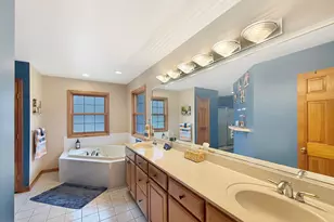 490 W 75 S, Valparaiso, IN 46385 - Photo 12