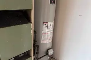 516 W 13th St, La Porte, IN 46350 - Photo 12