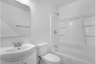 817 E 11th Street, Michigan City, IN 46360 - Photo 16