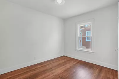 817 E 11th Street, Michigan City, IN 46360 - Photo 14