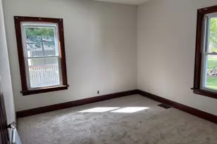 812 S Lake Park Ave, Hobart, IN 46342 - Photo 8