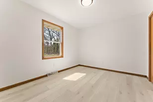 3889 Hershman Dr, Wheatfield, IN 46392 - Photo 16