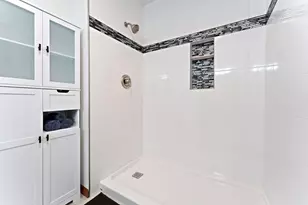 3889 Hershman Dr, Wheatfield, IN 46392 - Photo 14