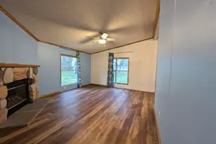 14874 Heritage Dr W, Wheatfield, IN 46392 - Photo 4