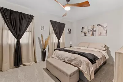 7511 Idaho Avenue, Hammond, IN 46323 - Photo 6