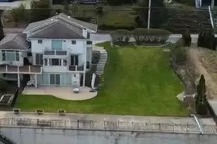 2940 Lake Shore Dr, Long Beach, IN 46360 - Photo 2