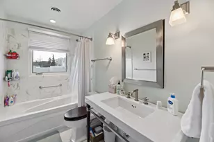 2940 Lake Shore Dr, Long Beach, IN 46360 - Photo 24