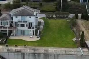 2940 Lake Shore Dr, Long Beach, IN 46360 - Photo 2