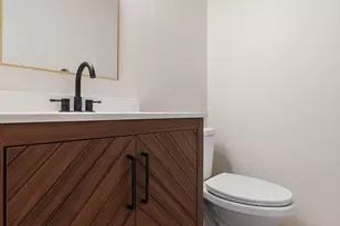 2403 Thomas Rd, Valparaiso, IN 46383 - Photo 20